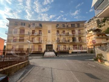 Appartamento in vendita di 2515 m² in Via Elisabetta Noto, 56