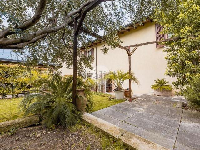 Appartamento in vendita di 251 m² in Piazza Roma, 23