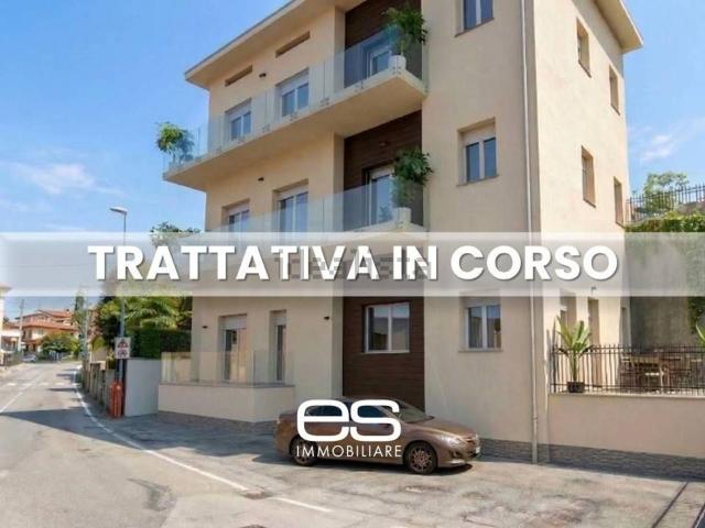 Appartamento in vendita di 252 m² in Via Vittorio Veneto, 69