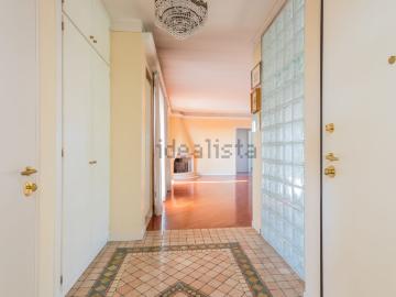 Appartamento in vendita di 253 m² in Via Genova