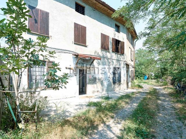 Appartamento in vendita di 253 m² in Strada Statale 10 Padana Inferiore