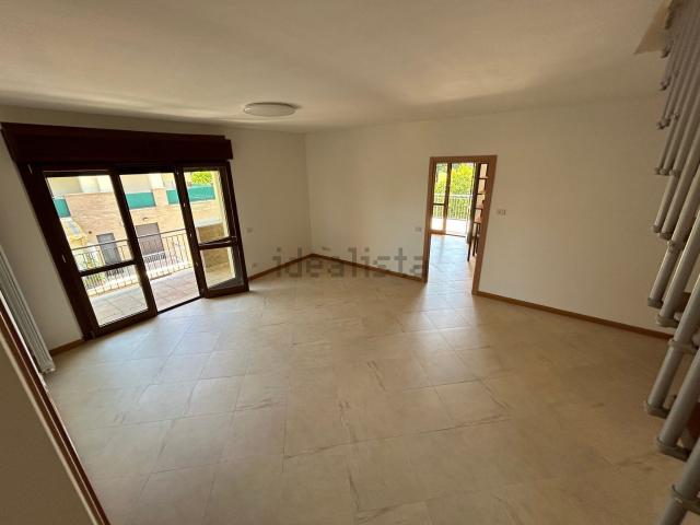 Appartamento in vendita di 254 m² in Via delle Stanghe, 9