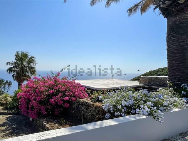 Appartamento in vendita di 254 m² in Via Khania, 6