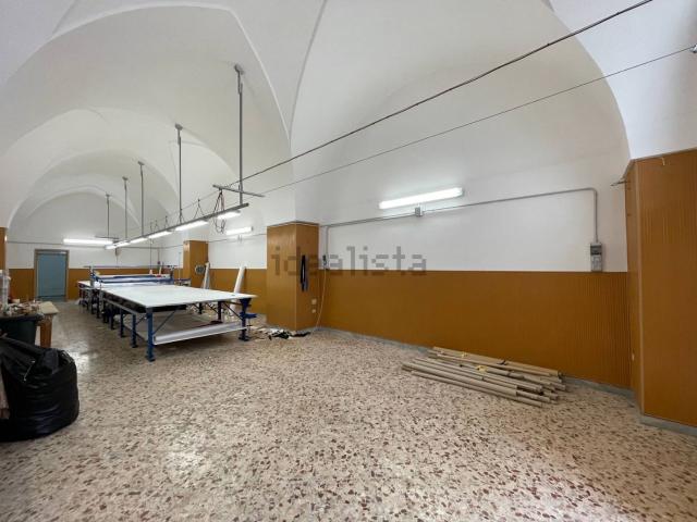 Appartamento in vendita di 254 m² in Via I Maggio