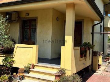Appartamento in vendita di 254 m² in Via Terranova, 9