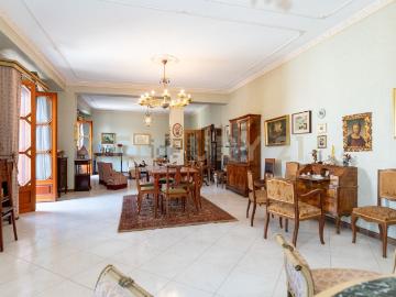 Appartamento in vendita di 254 m² in Via Vittorio Emanuele, 181