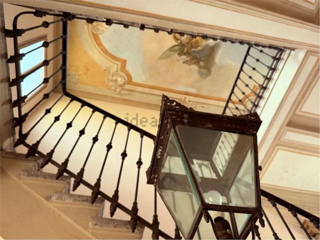 Appartamento in vendita di 255 m²