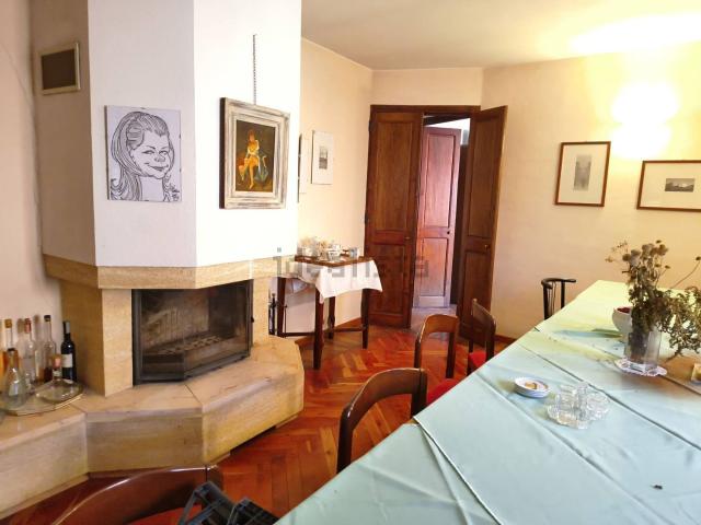Appartamento in vendita di 255 m² in Via Cantalupo, 2