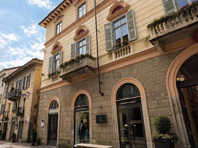 Appartamento in vendita di 255 m² in Via Vittorio Emanuele II