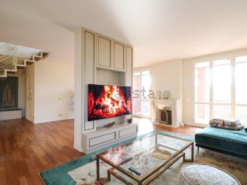 Appartamento in vendita di 257 m² in Via Emilia Est, 17