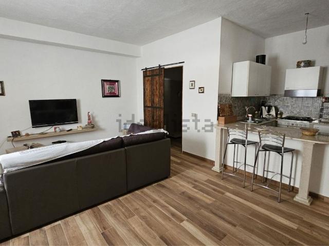 Appartamento in vendita di 257 m² in Via Trieste
