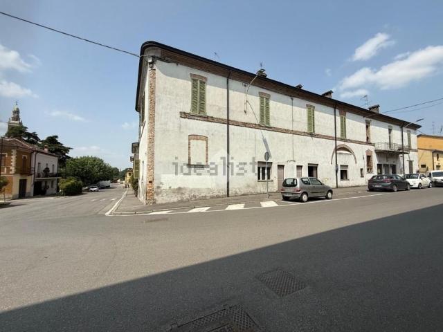 Appartamento in vendita di 258 m² in Via Roma, 17