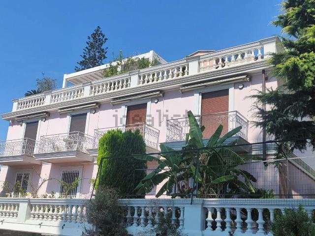 Appartamento in vendita di 259 m²