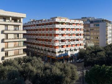 Appartamento in vendita di 259 m² in Via San Francesco D&apos Assisi, 15