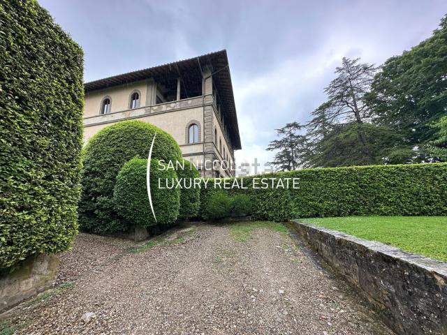 Appartamento in vendita di 260 m²