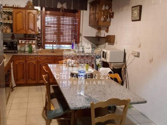 Appartamento in vendita di 260 m² in Via Giuseppe Garibaldi, 251