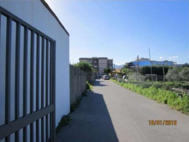 Appartamento in vendita di 260 m² in Via Giovanni Verga