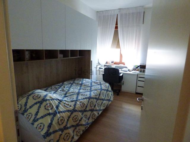 Appartamento in vendita di 260 m² in Via Mario Todeschini