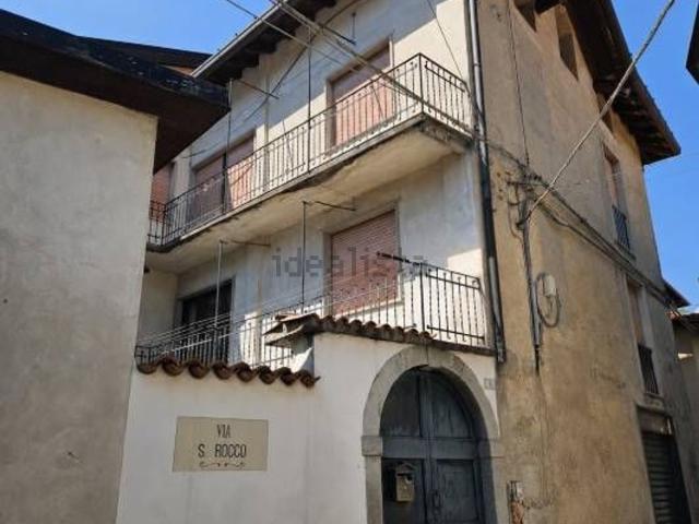 Appartamento in vendita di 260 m² in Via San Rocco, 1