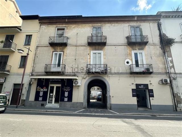 Appartamento in vendita di 130 m² in Via Roma