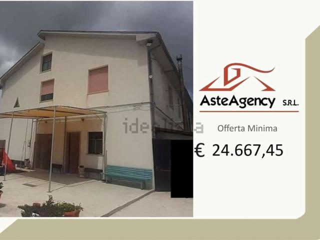Appartamento in vendita di 260 m² in Contrada San Vito, 3