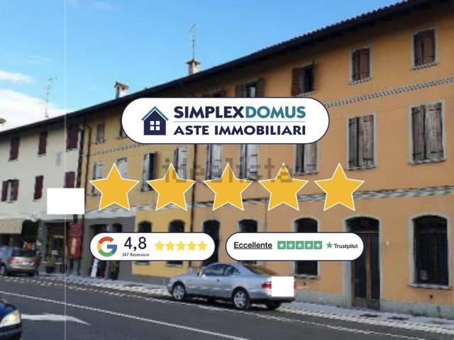 Appartamento in vendita di 261 m² in Via Carnaro
