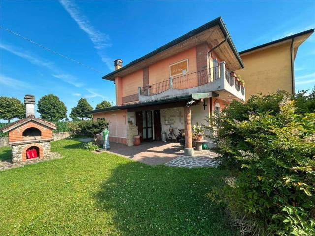 Appartamento in vendita di 261 m² in Via Roccafranca, 401