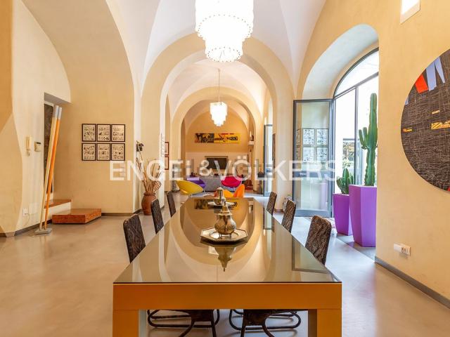Appartamento in vendita di 265 m² in Via San Giuseppe Labre