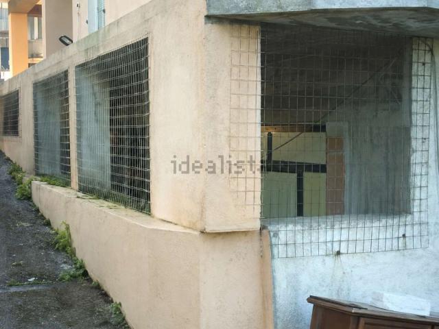 Appartamento in vendita di 266 m² in Via Giovanni Verga, 28