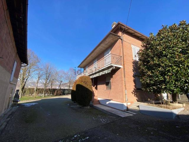 Appartamento in vendita di 266 m² in Via Sassuolo 1° Tronco