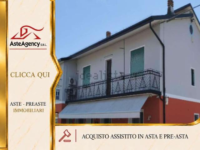 Appartamento in vendita di 267 m² in Via Bosco Alto, 44
