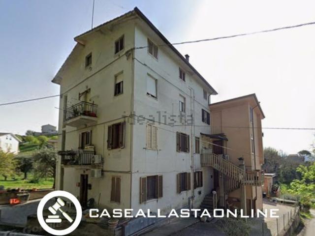 Appartamento in vendita di 269 m² in Via Sole