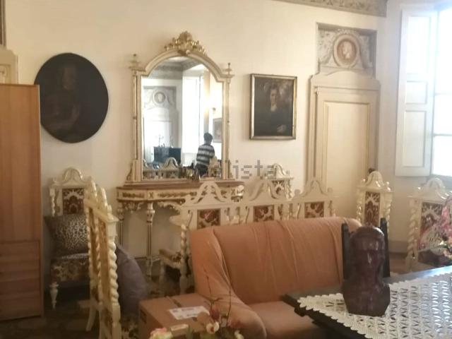 Appartamento in vendita di 270 m²