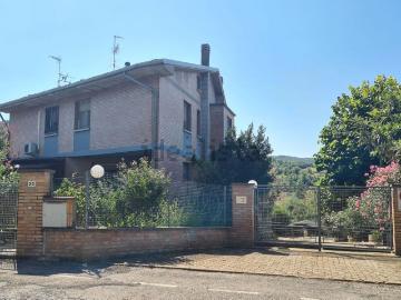 Appartamento in vendita di 270 m² in Via Cassano, 26