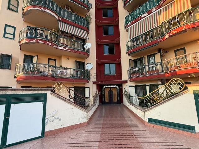 Appartamento in vendita di 270 m² in Via Fra Luigi Monaco