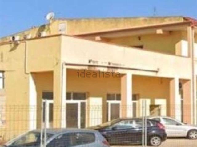 Appartamento in vendita di 270 m² in Via Stazione, 1