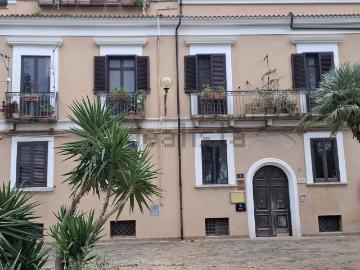 Appartamento in vendita di 270 m² in Viale Regina Margherita, 70