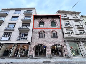 Appartamento in vendita di 270 m² in Corso Vittorio Alfieri, 229