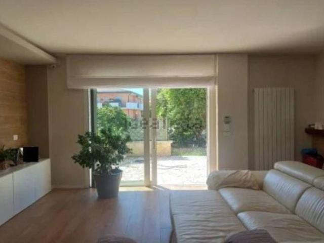 Appartamento in vendita di 270 m² in Strada Cavallaro, 16