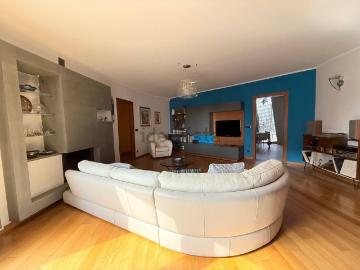 Appartamento in vendita di 271 m²