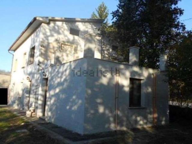 Appartamento in vendita di 271 m² in Via Cavallara, 48