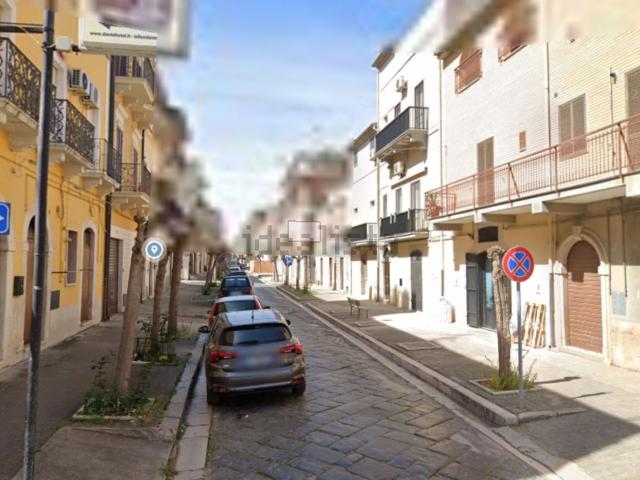 Appartamento in vendita di 271 m² in Via Giuseppe Garibaldi