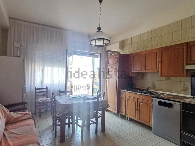 Appartamento in vendita di 272 m² in Via giuseppe saragat
