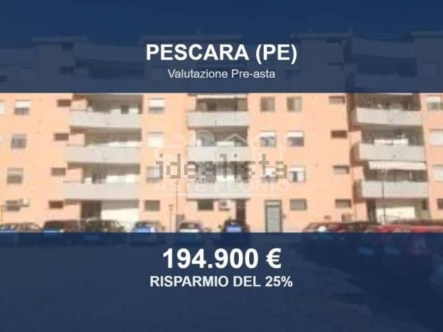 Appartamento in vendita di 272 m² in Via di Sotto, 3