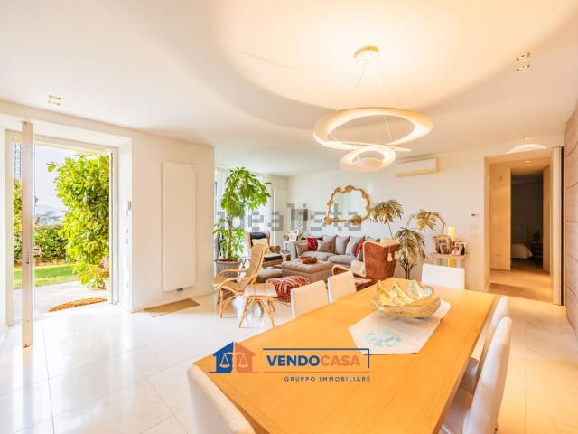 Appartamento in vendita di 273 m² in Via Adelasia, 26