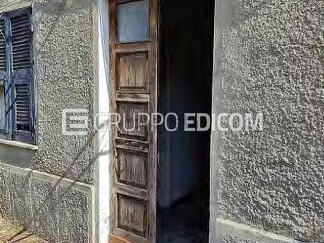 Appartamento in vendita di 273 m² in Via Gianassi
