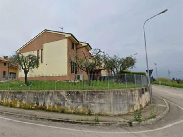 Appartamento in vendita di 273 m² in Via Imbrecciata