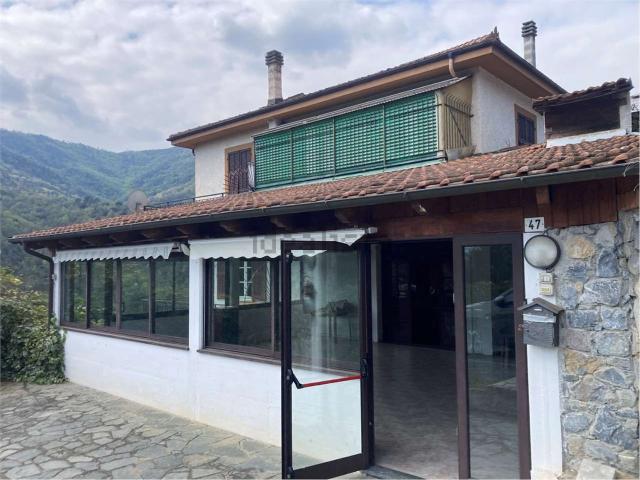 Appartamento in vendita di 273 m² in Strada Provinciale 6