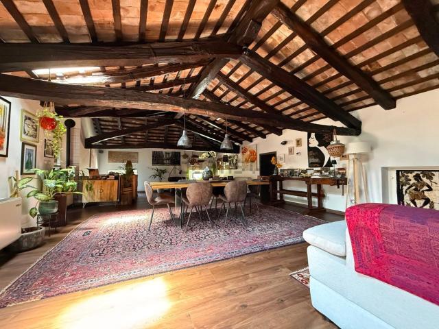 Appartamento in vendita di 275 m²