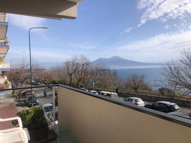 Appartamento in vendita di 275 m² in Via Francesco Petrarca, 79